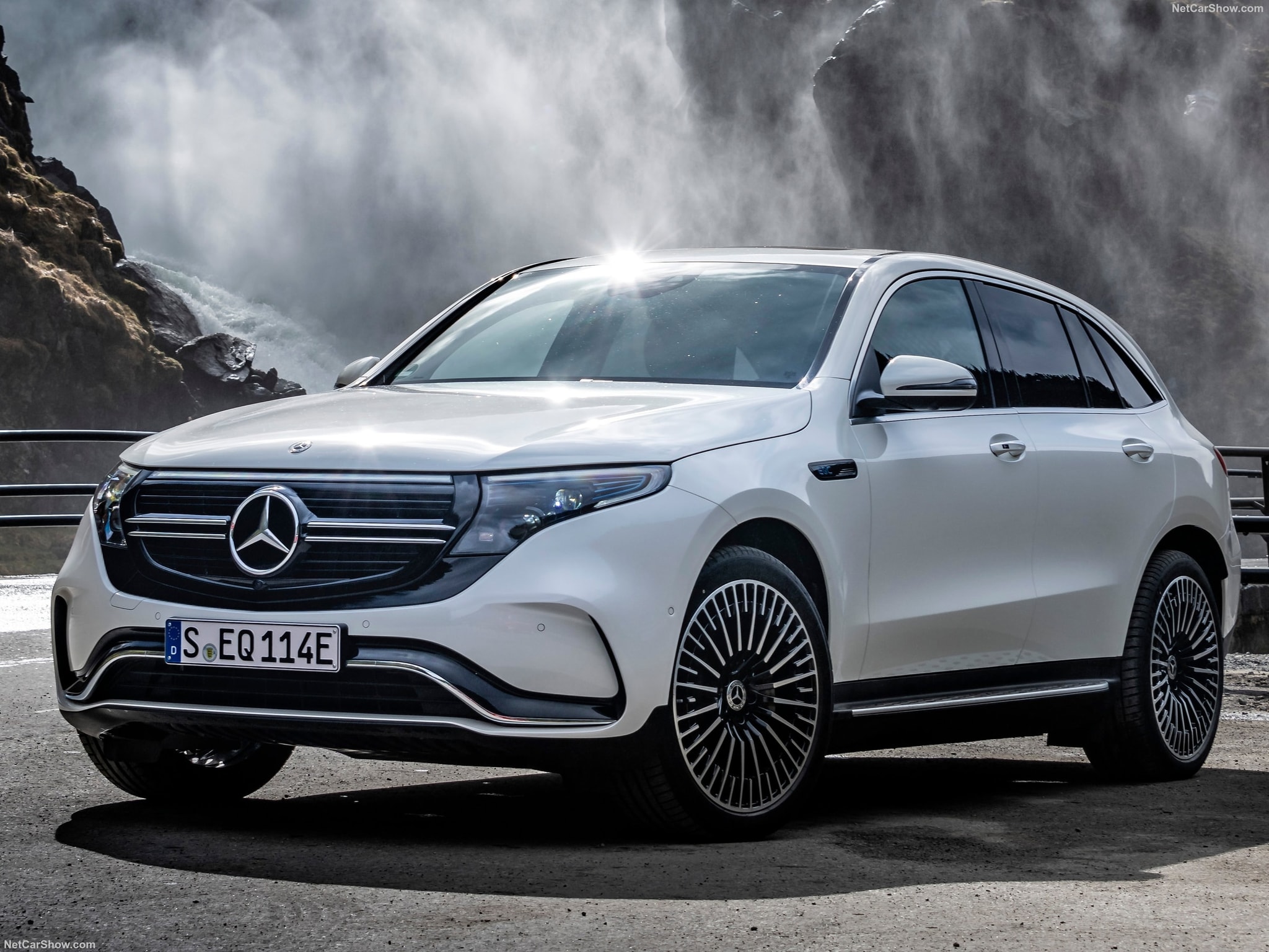 Mercedes-Benz EQC 400 4MATIC