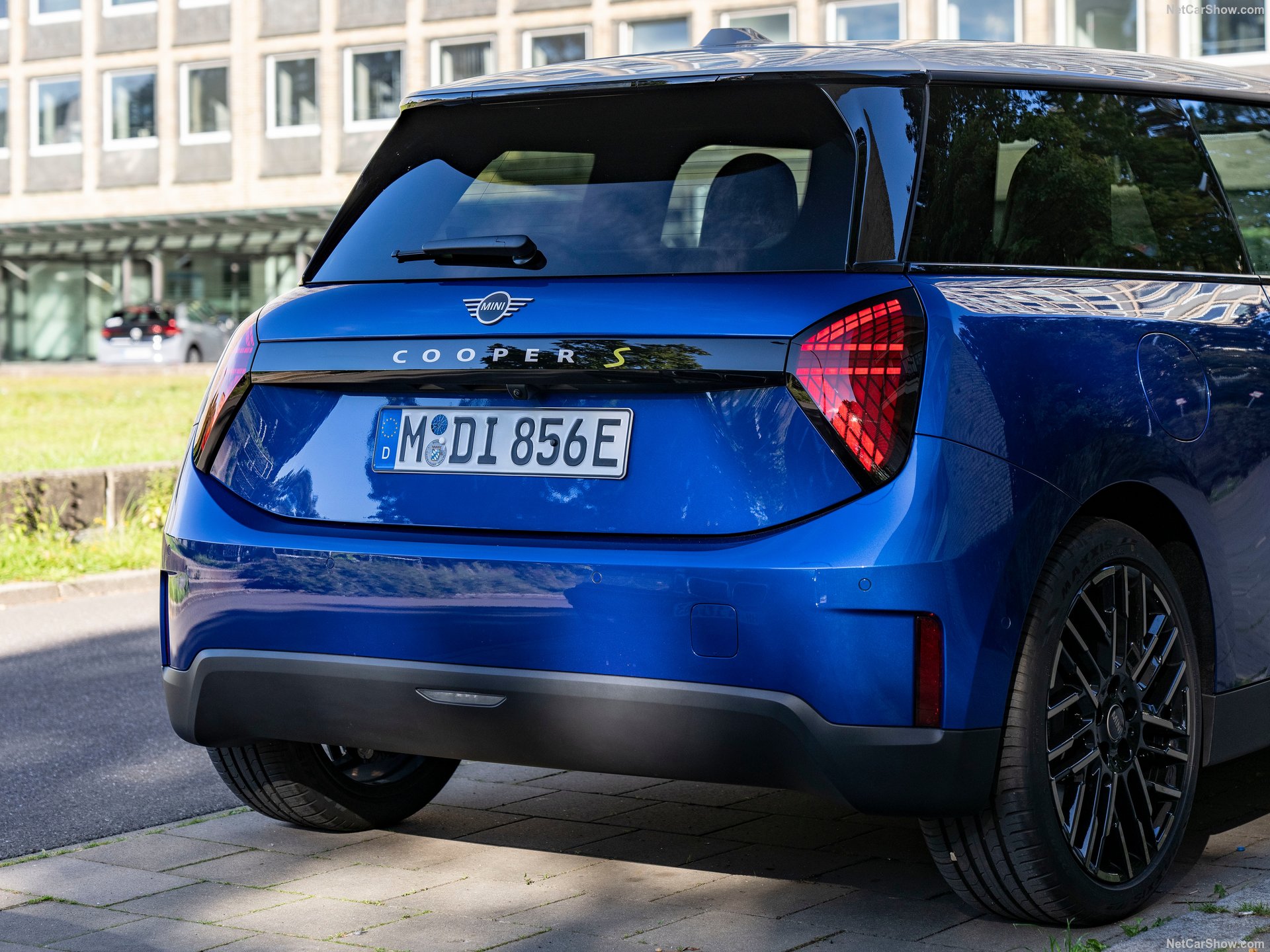 MINI Cooper SE Essential